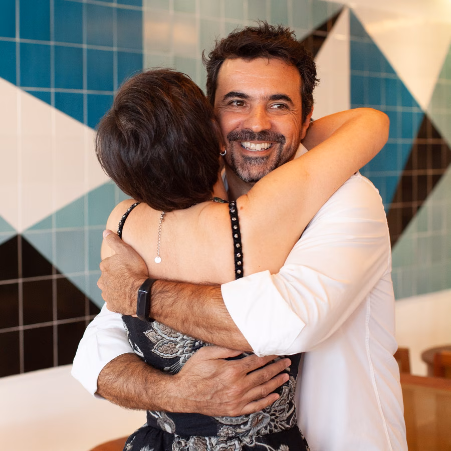 Convidados durante a festa de 30 anos da Prefácio Comunicação no rooftop da Praça Sete, BH