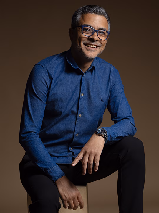Alessandro Bastos, fotógrafo profissional de retratos corporativos em Belo Horizonte